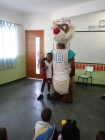 Centro Educacional Esplanada - Campo Grande - Zona Oeste - RJ - Ed. Infantil e Fundamental I - Visita do Brownie e Quiz animado. - código foto:  12663