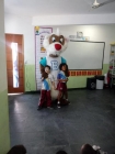 Centro Educacional Esplanada - Campo Grande - Zona Oeste - RJ - Ed. Infantil e Fundamental I - Visita do Brownie e Quiz animado. - código foto:  12670