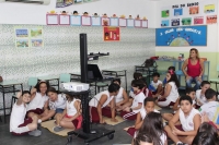 Centro Educacional Esplanada - Campo Grande - Zona Oeste - RJ - Ed. Infantil e Fundamental I - Visita do Brownie e Quiz animado. - código foto:  12677