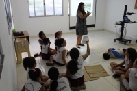 Centro Educacional Esplanada - Campo Grande - Zona Oeste - RJ - Ed. Infantil e Fundamental I - Visita do Brownie e Quiz animado. - código foto:  12729