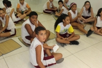 Centro Educacional Esplanada - Campo Grande - Zona Oeste - RJ - Ed. Infantil e Fundamental I - Visita do Brownie e Quiz animado. - código foto:  12742