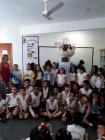 Centro Educacional Esplanada - Campo Grande - Zona Oeste - RJ - Ed. Infantil e Fundamental I - Visita do Brownie e Quiz animado. - código foto:  12762